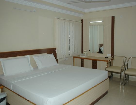 Hotel Sri Sai Regency